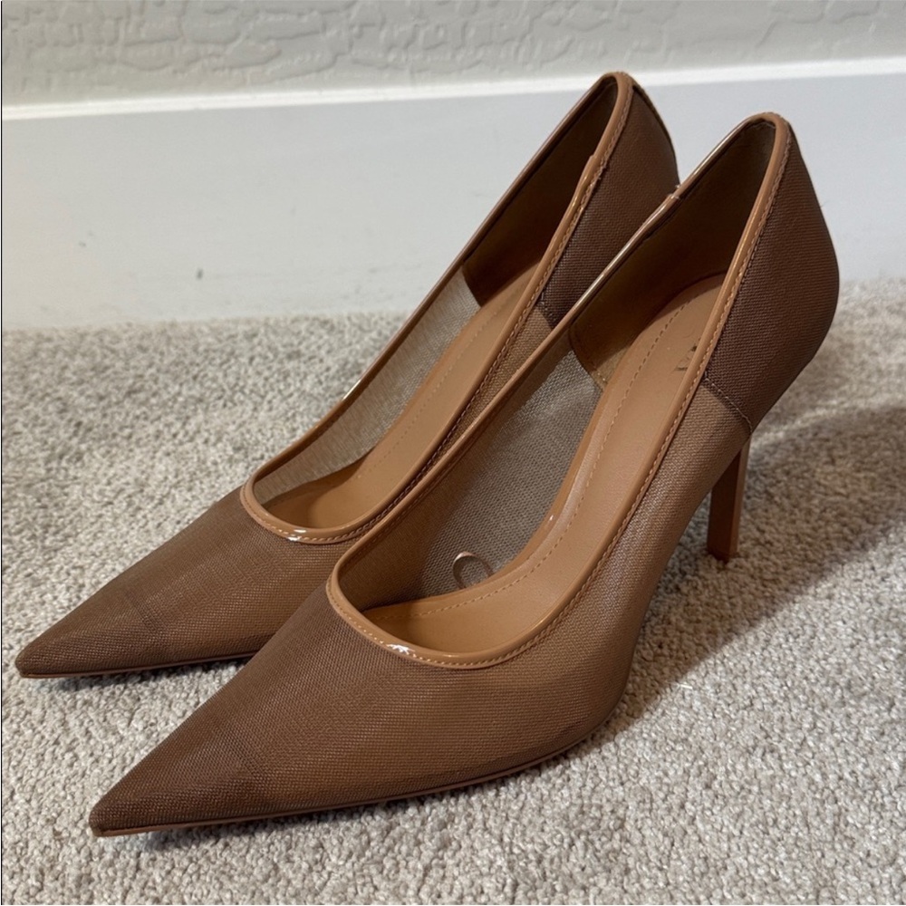 Zara Mesh Pointed Toe Heels Nude Tan size 40